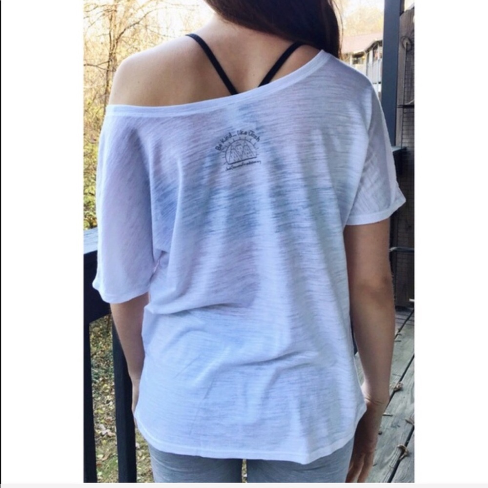 Be Kind Oversized Tee - Picture 2 of 4